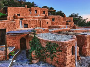 An alternative accommodation option on the beautiful island of Crete!