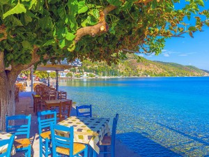 Οδηγούμε προς Εύβοια