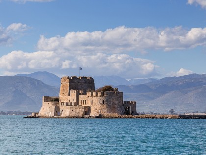 Οδηγούμε προς Ναύπλιο