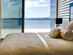 4 billion euros foreign investments on luxury hotels